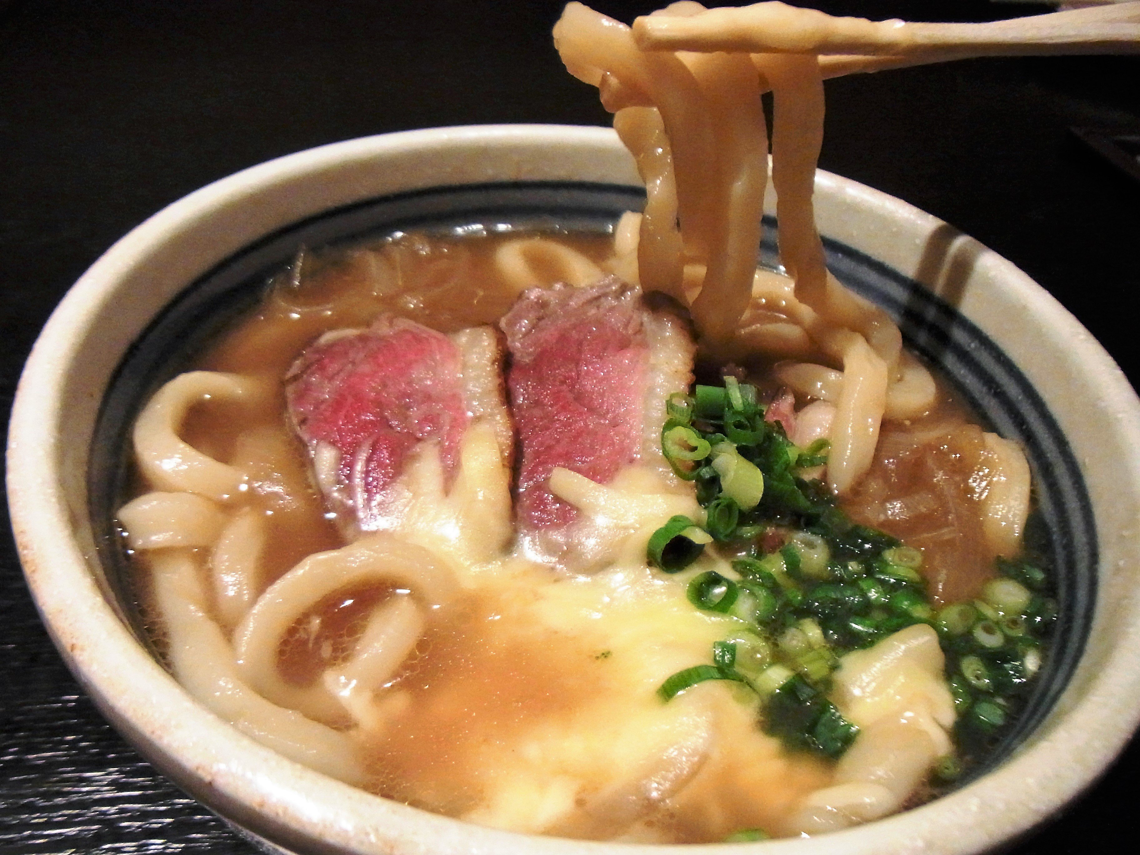ローストオニオンと鴨のスープうどん ローストオニオンと鴨のスープうどん
